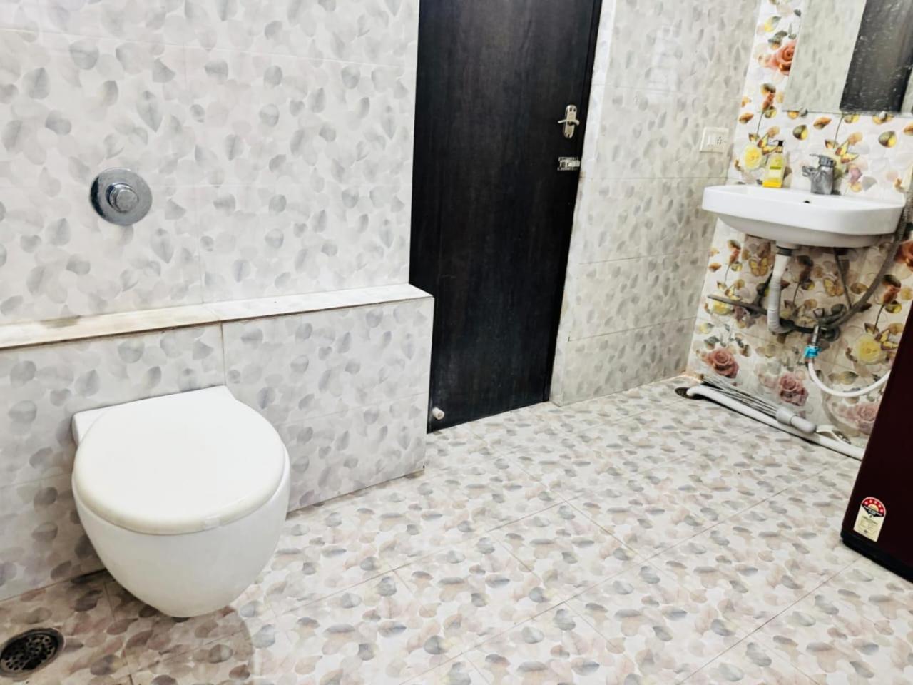 Gulmohar Villa Indore Eksteriør billede