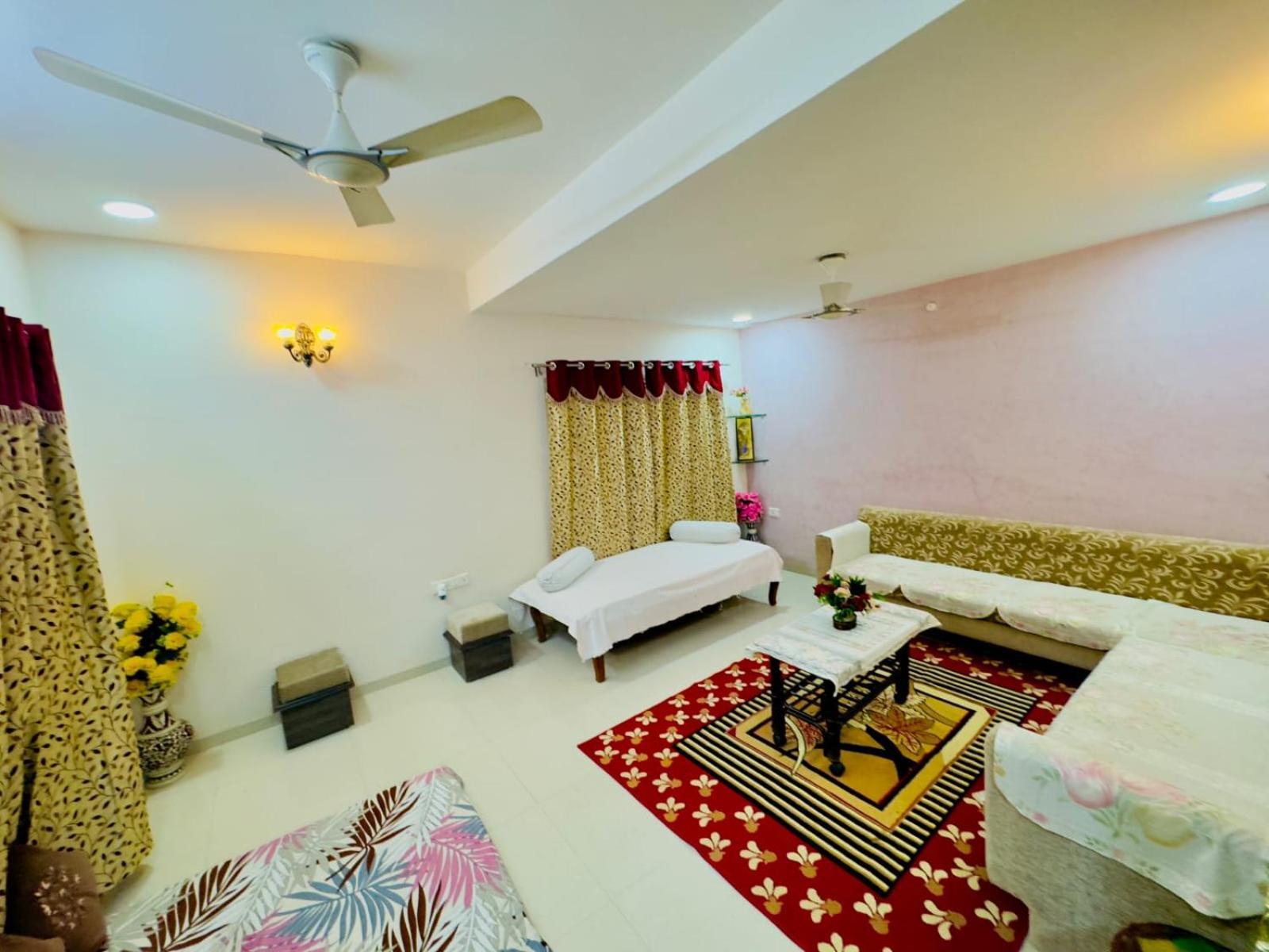 Gulmohar Villa Indore Eksteriør billede